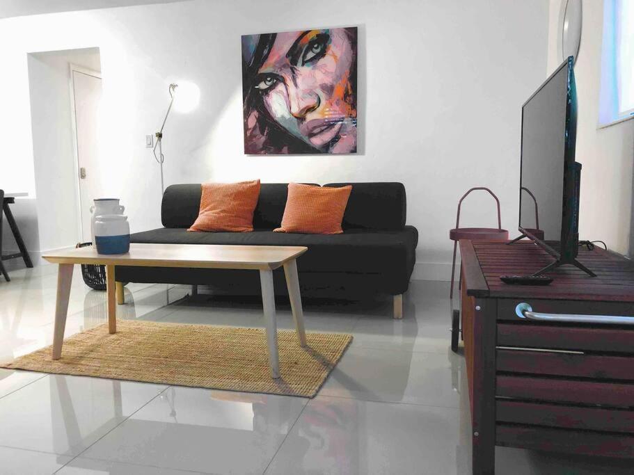 Groveo4 10 Min From The Beach Miami Exterior foto